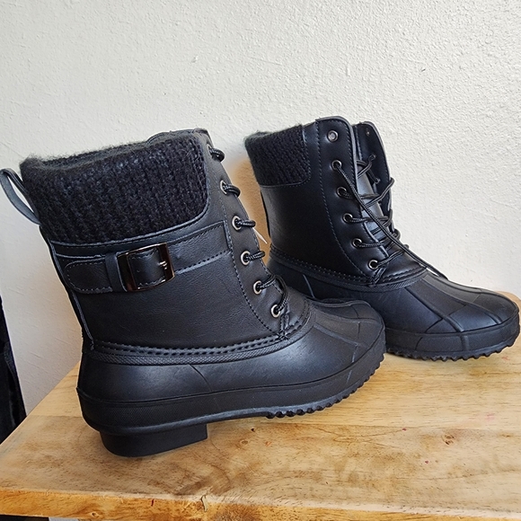 Torrid Cold Weather Bootie Waterproof Duck Boots - Picture 2 of 8
